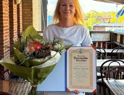 Jordbruksverkets djurskyddschef Helena Elofsson utses till Årets djurvän